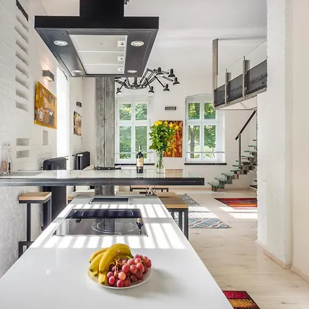 Victoria By Baltica *